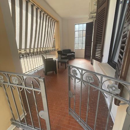 Апартаменты La Casa Nel Viale Асти Экстерьер фото