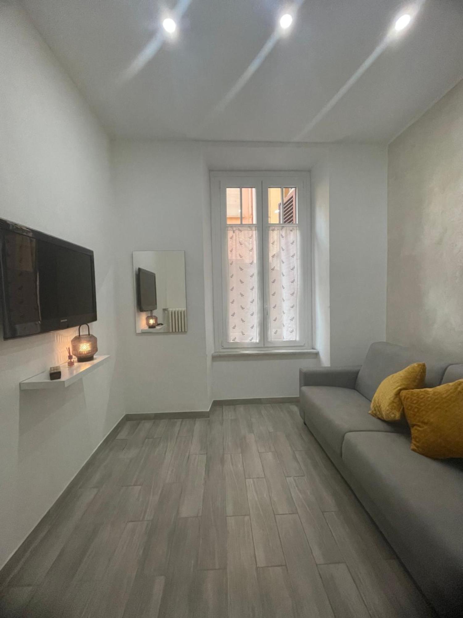Апартаменты La Casa Nel Viale Асти Экстерьер фото